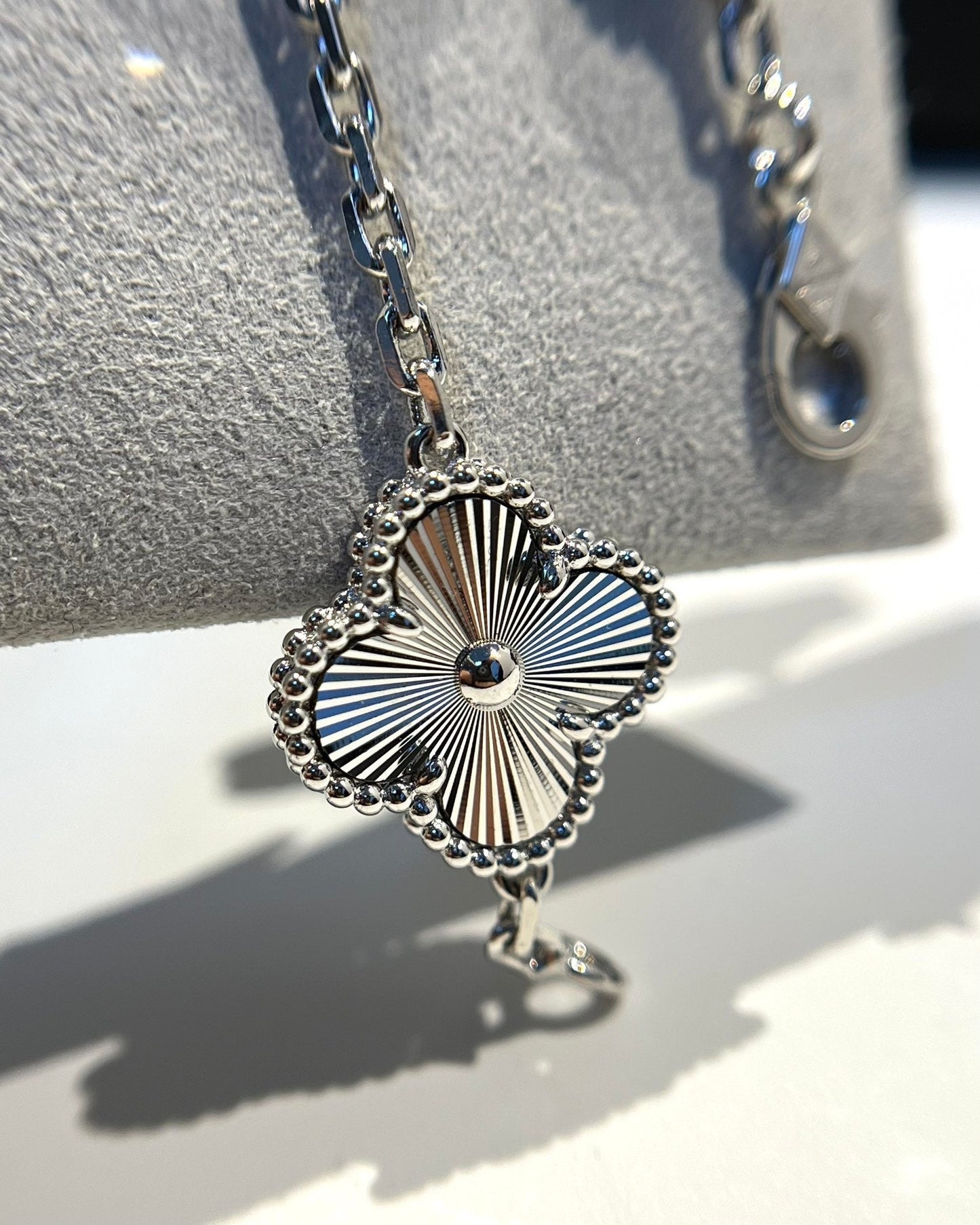 [Clover Jewelery]CLOVER 5 MOTIF SILVER DIAMOND BRACELET