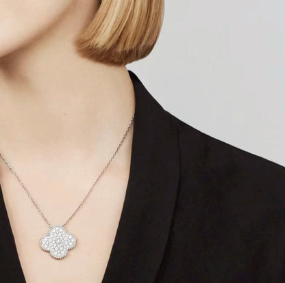 [Clover Jewelery]CLOVER 25MM LARGE PENDANT DIAMOND PAVED SILVER NECKLACE