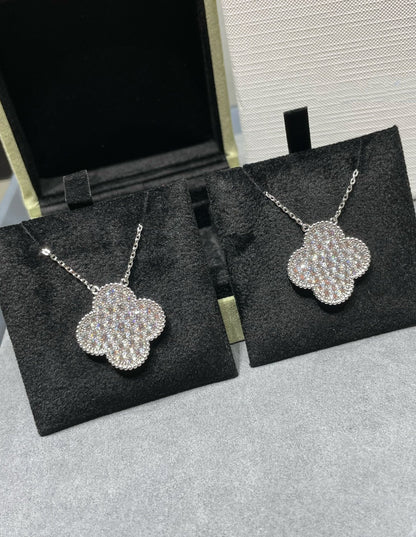 [Clover Jewelery]CLOVER 25MM LARGE PENDANT DIAMOND PAVED SILVER NECKLACE
