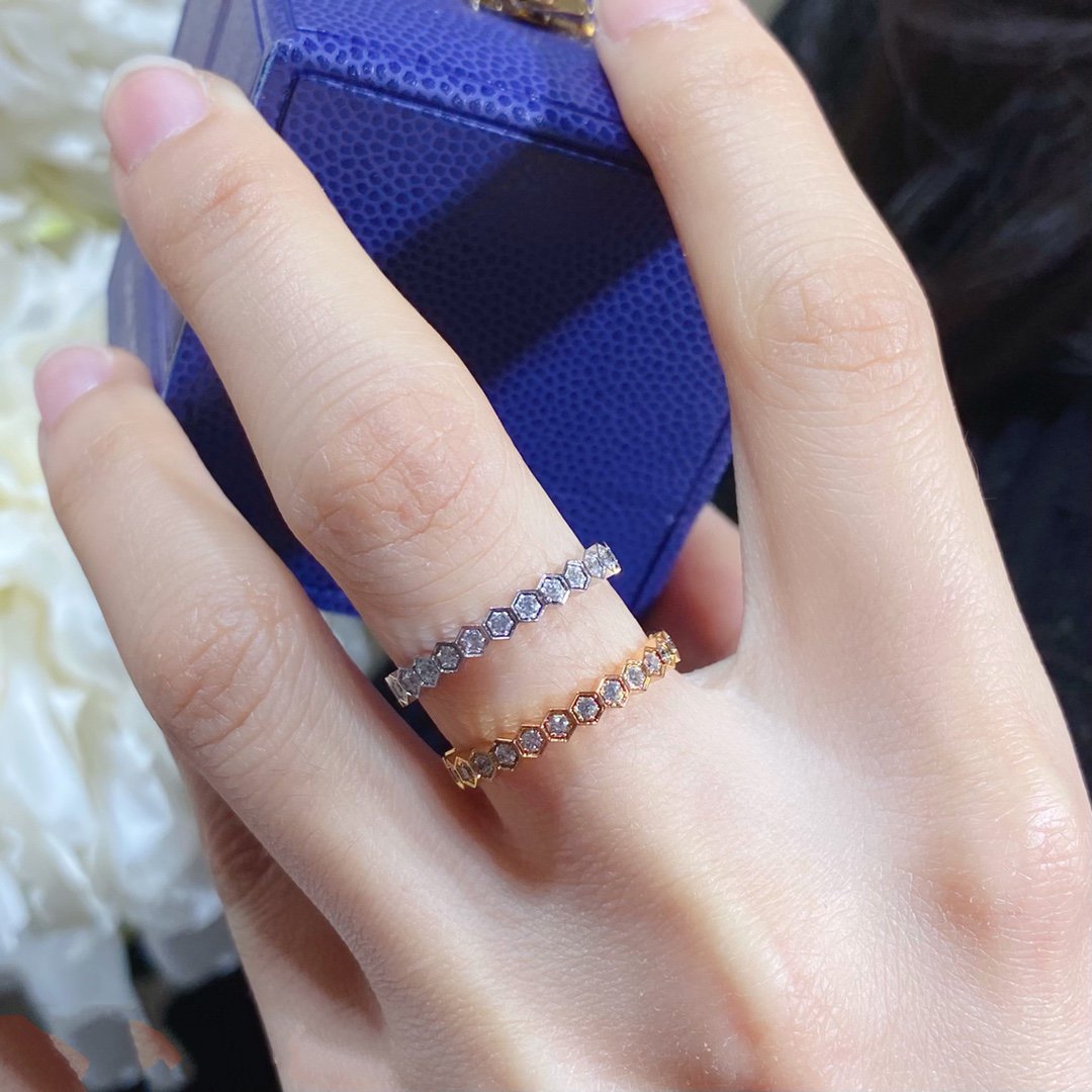 [Clover Jewelery]BEE LOVE DIAMOND PAVED SMALL RING