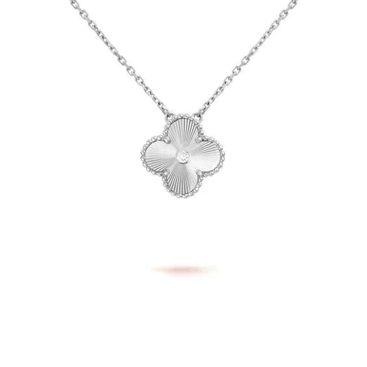 [Clover Jewelery]CLOVER  15MM DIAMOND LASER NECKLACE SILVER
