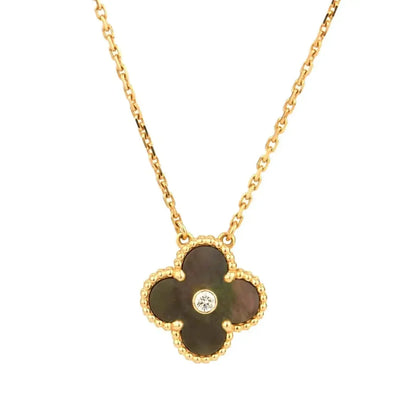 [Clover Jewelery]CLOVER 15MM DIAMOND AND MOTHER-OF-GREY NECKLACE