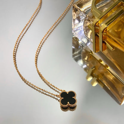 [Clover Jewelery]CLOVER 15MM BLACK ONYX SINGLE FLOWER NECKLACE