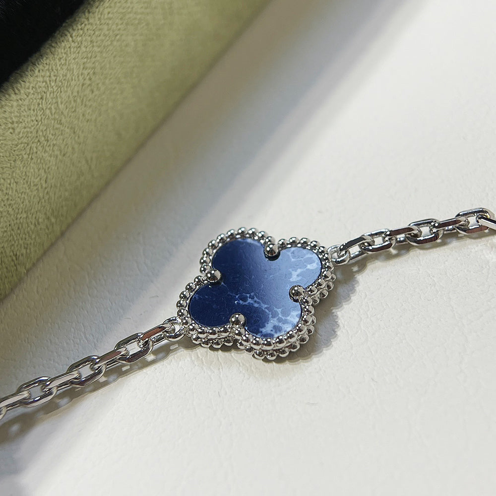 [Clover Jewelery]CLOVER 5 MOTIF PIETERSITE SILVER BRACELET