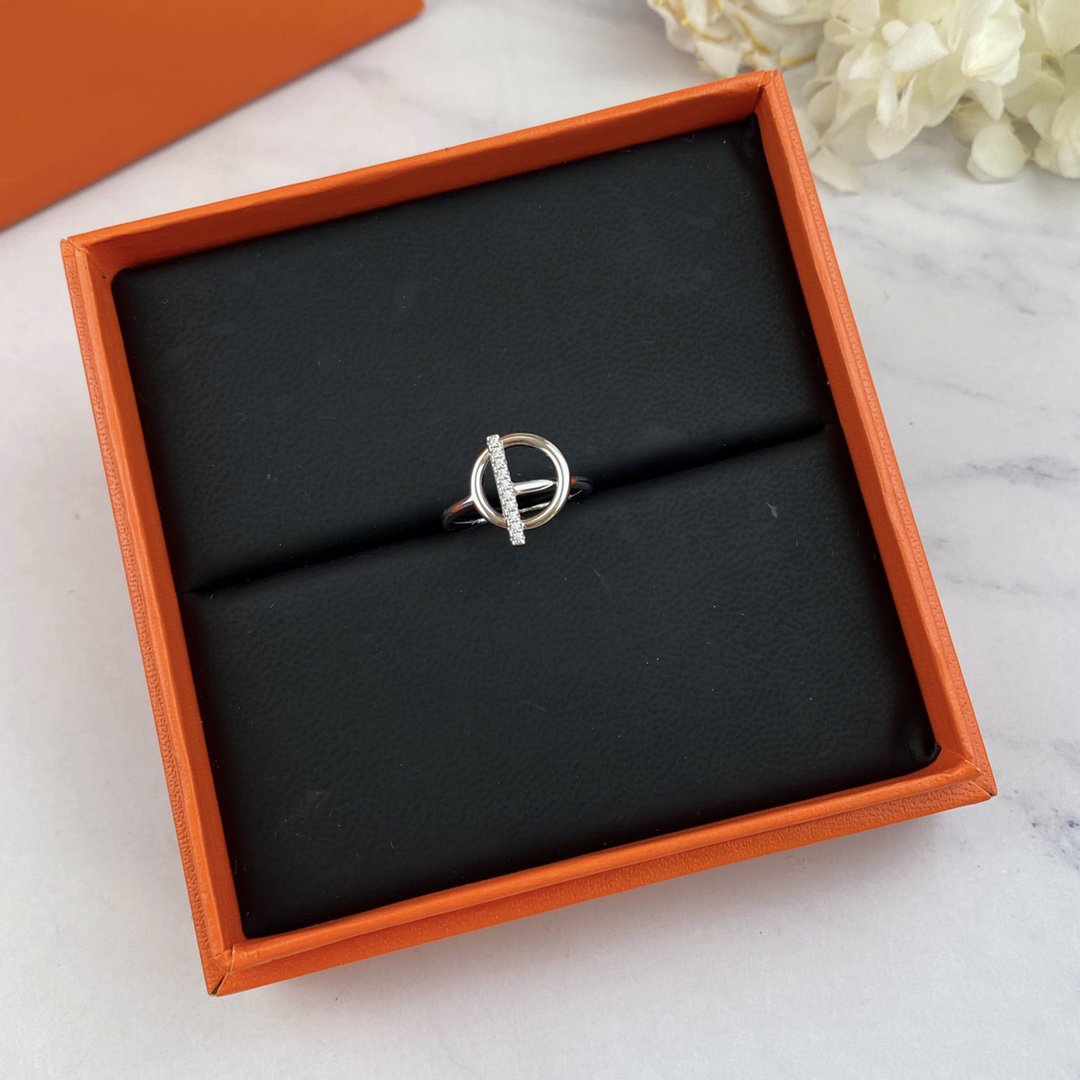 [Clover Jewelery]ECHAPPEE RING DIAMOND