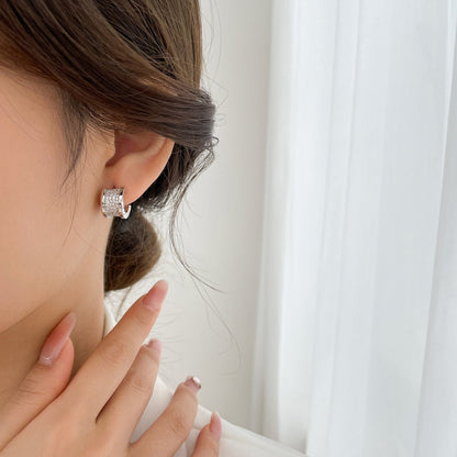 [Clover Jewelery]ZERO 1 DIAMOND PAVED EARRINGS