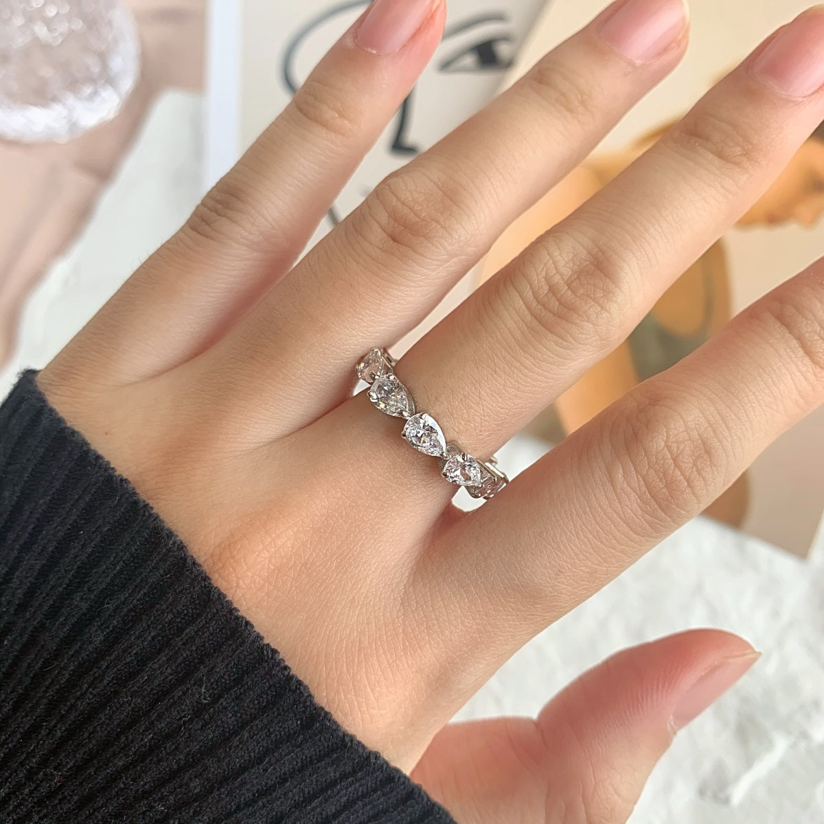 [Clover Jewelery]Exquisite Pear Cut Tennis Ring