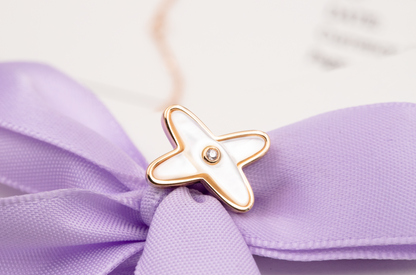 [Clover Jewelery]JEUX DE WHITE MOP PINK GOLD DIAMOND EARRINGS