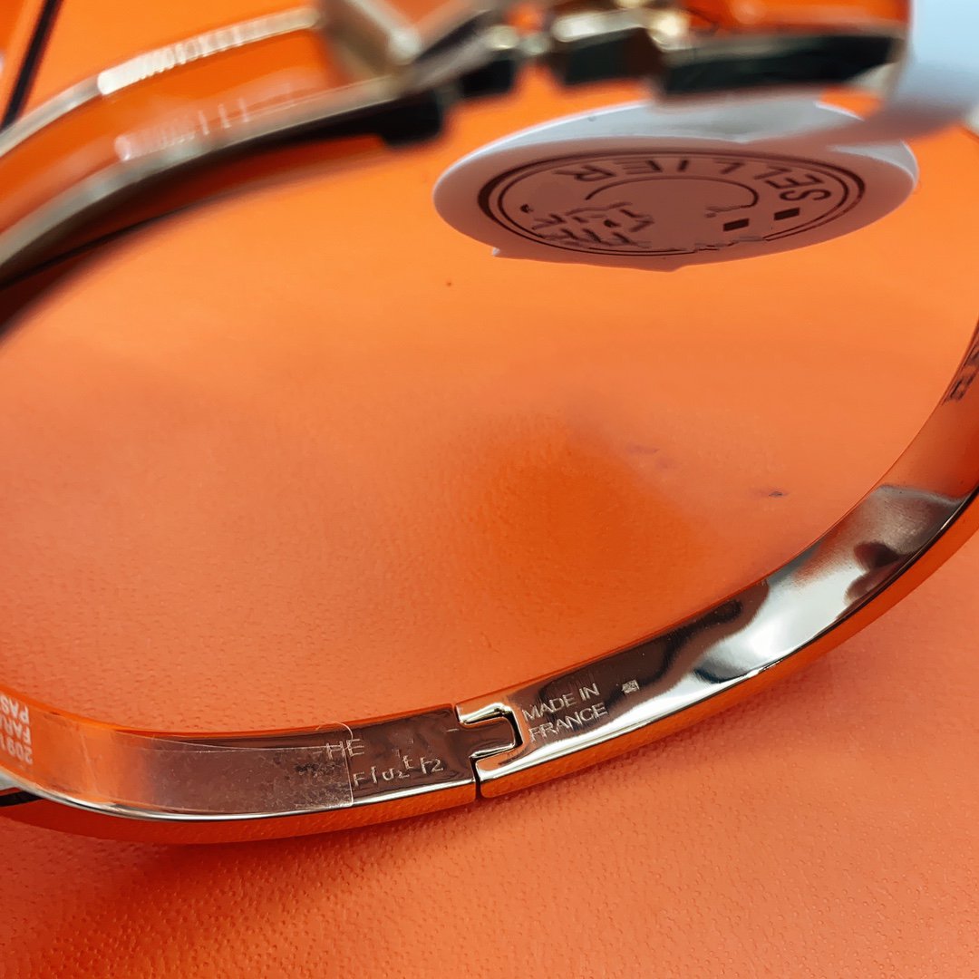 [Clover Jewelery]CLASSIC HM CLIC RED 8MM ENAMEL BRACELET