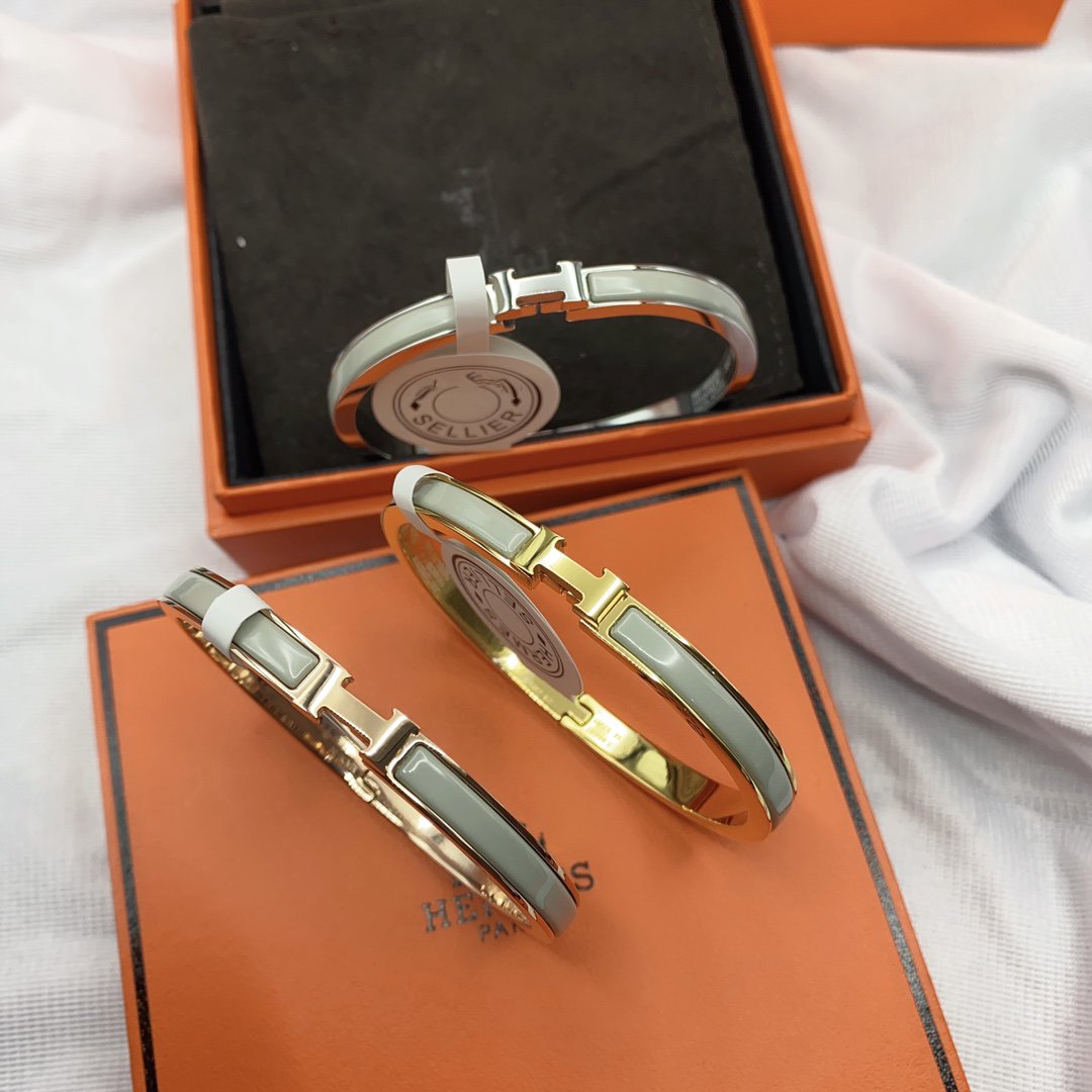 [Clover Jewelery]CLASSIC HM CLIC GREEN 8MM ENAMEL BRACELET