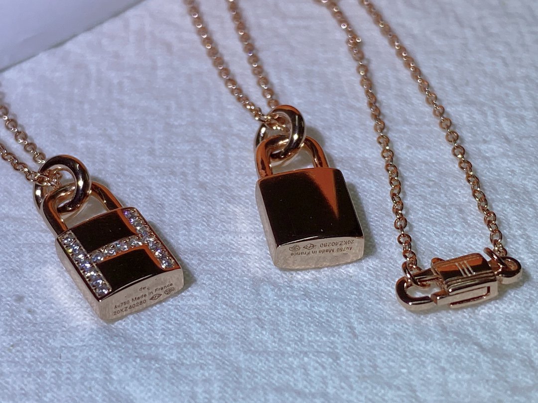 [Clover Jewelery]HM ADVANCED NICHE LOCK HEAD NECKLACE DIAMONDS