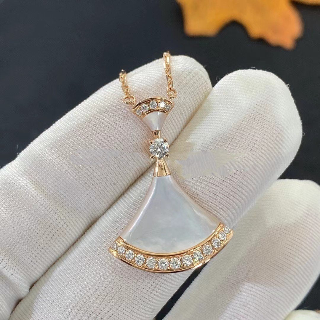 [Clover Jewelery]DREAM NECKLACE MOP PINK GOLD DIAMOND