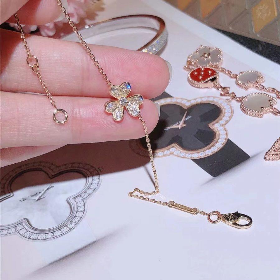 [Clover Jewelery]FRIVOLE GOLD FLOWER DIAMOND BRACELET