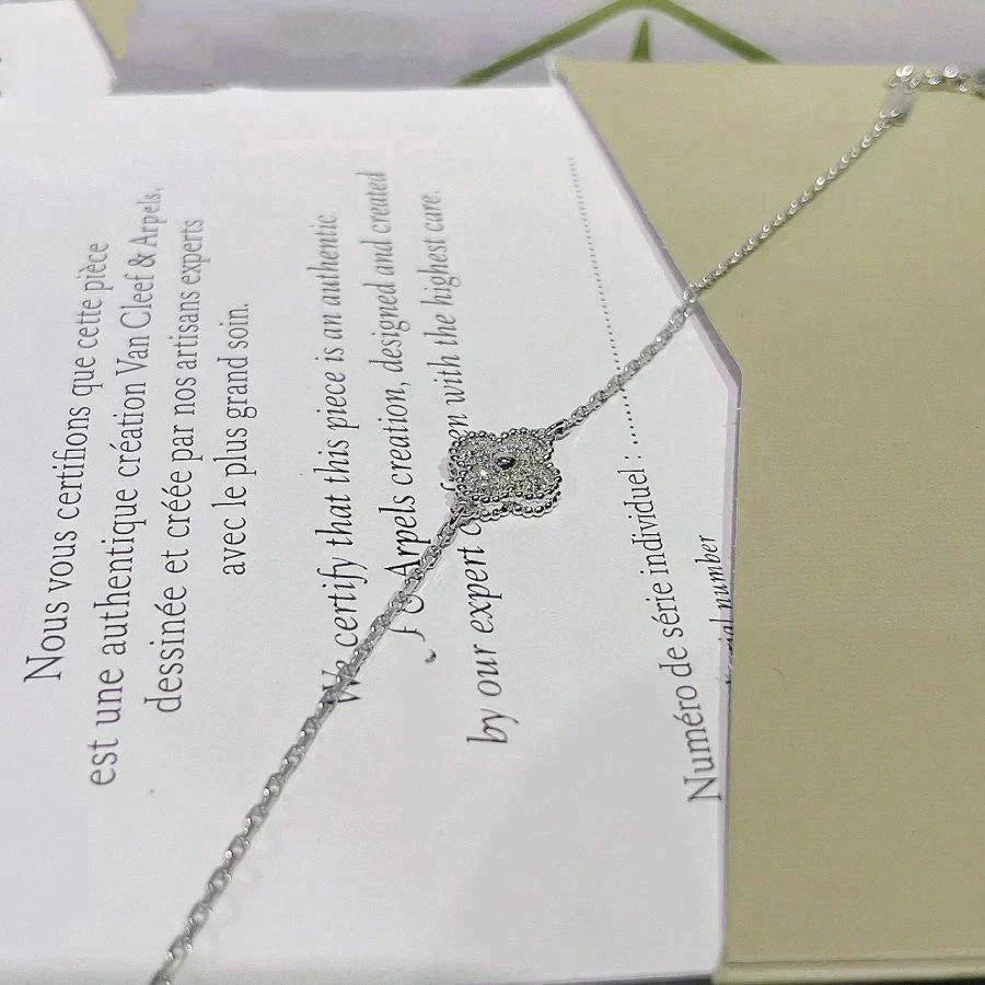 [Clover Jewelery]CLOVER  SINGLE FLOWER BRACELET SILVER