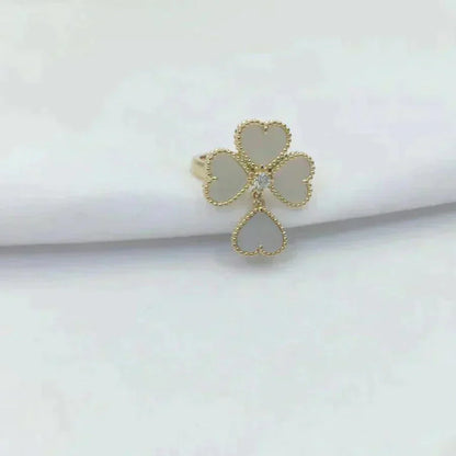 [Clover Jewelery]SWEET CLOVER WHITE MOP RING