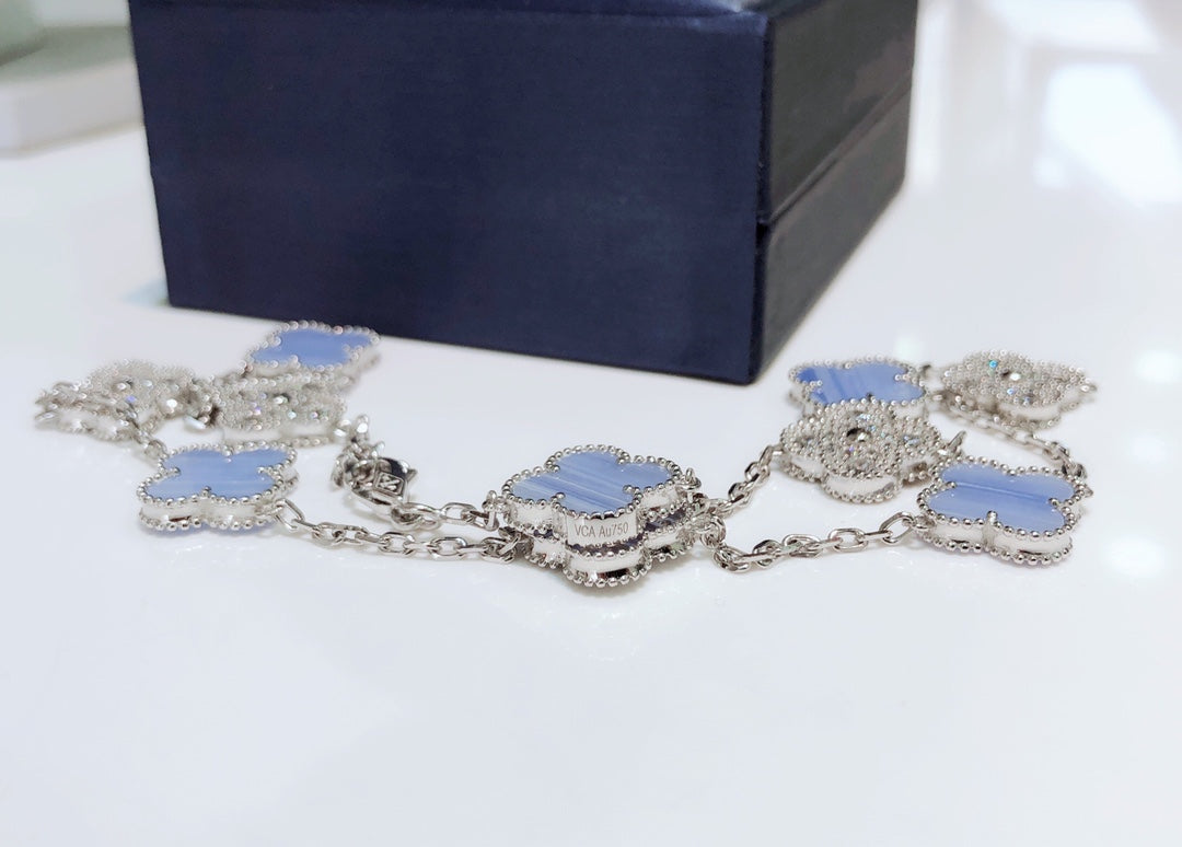 [Clover Jewelery]CLOVER 10 MOTIFS CHALCEDONY DIAMONDS SILVER NECKLACE
