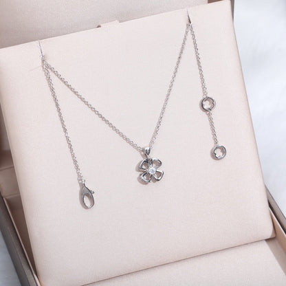 [Clover Jewelery]FIOREVER NECKLACE DIAMOND CENTER