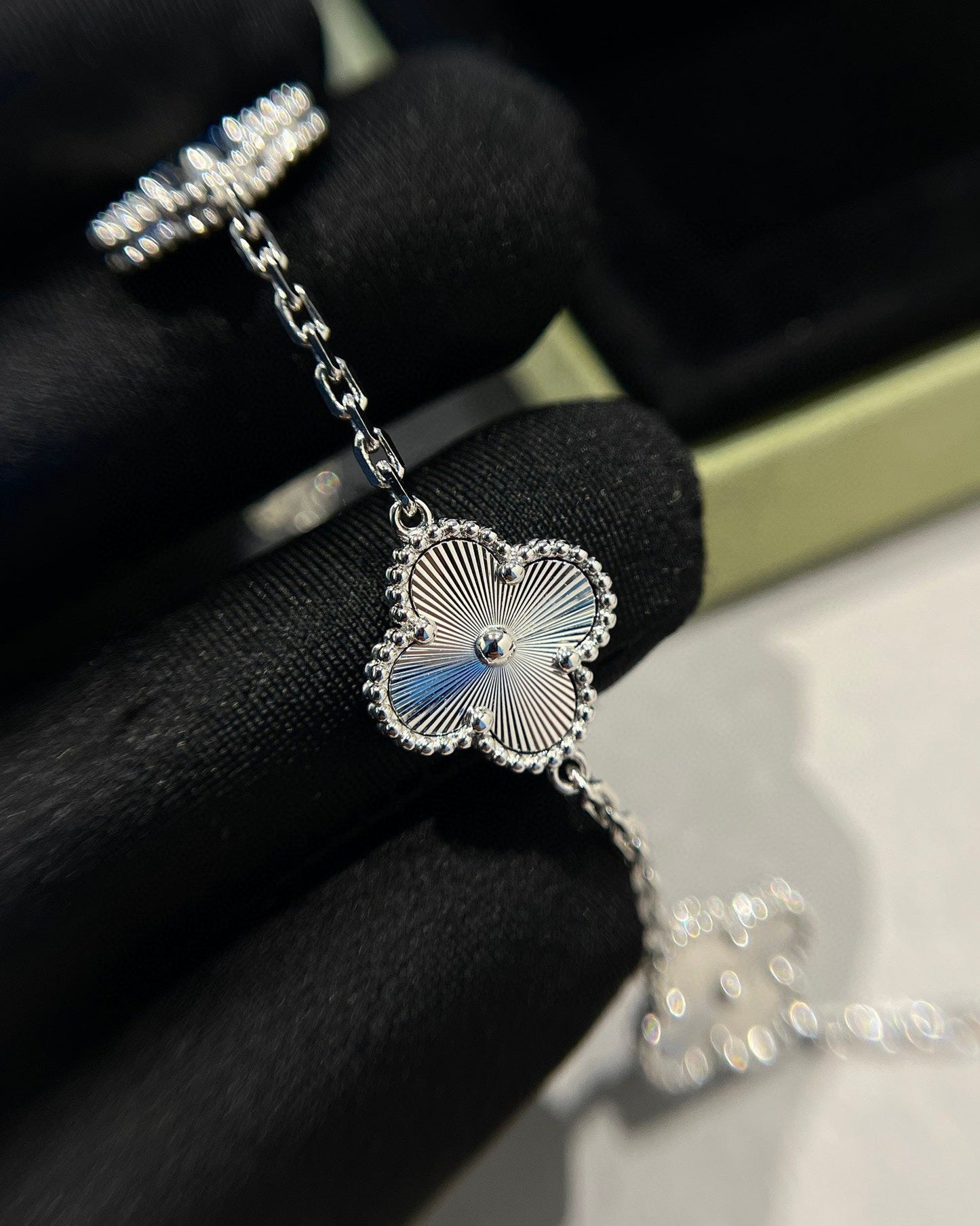 [Clover Jewelery]CLOVER SILVER 5 MOTIFS BRACELET